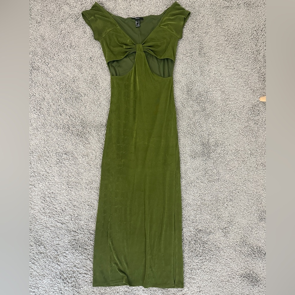 FOREVER 21 cut out midi dress
